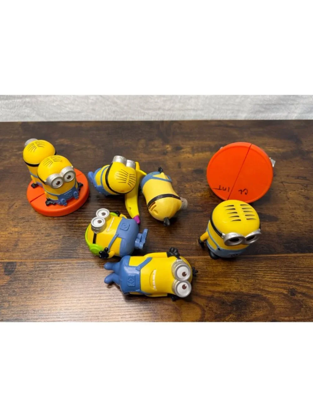 Despicable Me Minions Plastic Figurine Set - 7 Collectible Toys With Accessories